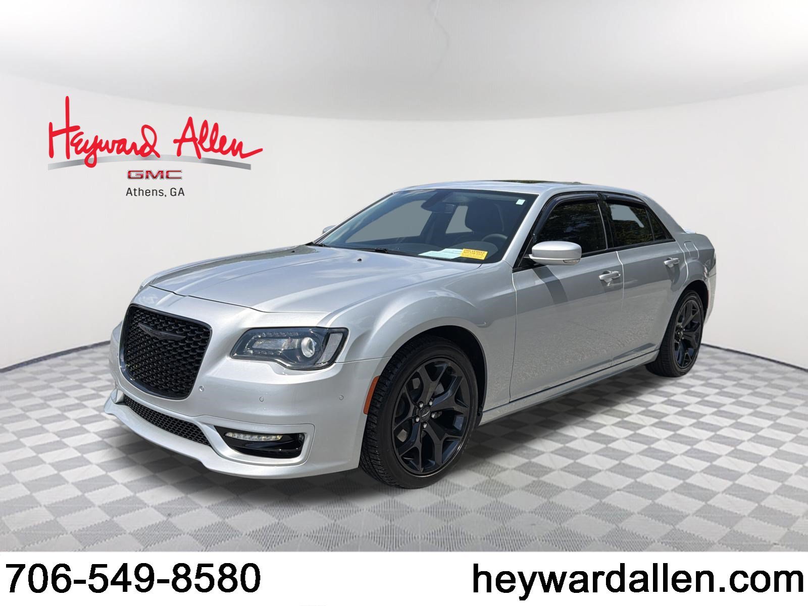 2023 Chrysler 300
