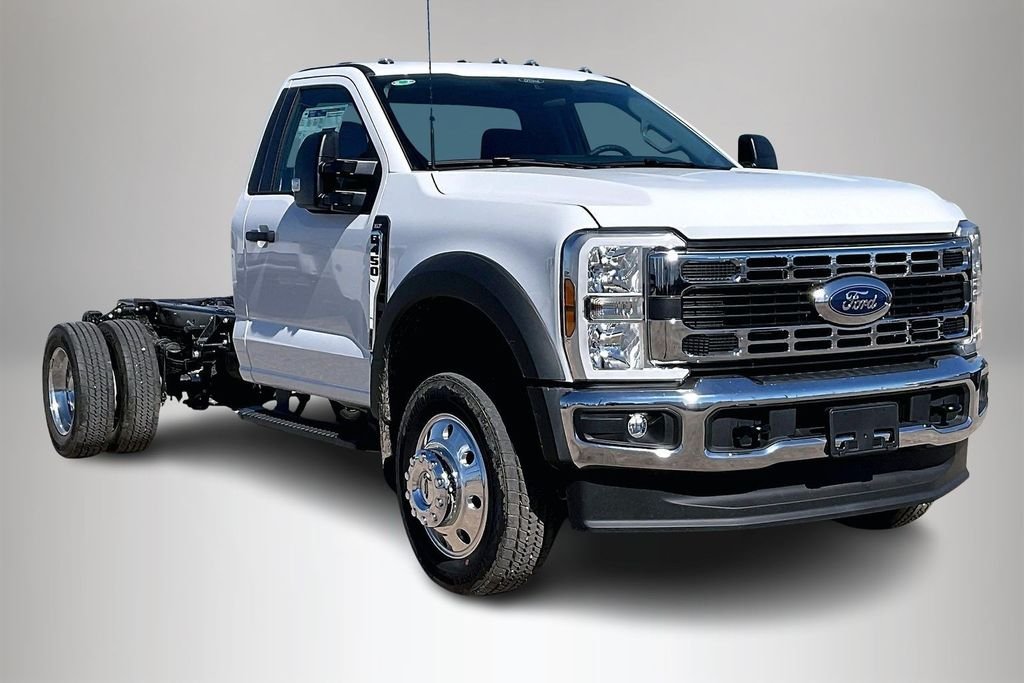 New 2026 Ford Super Duty F-450 XLT 2D Standard Cab