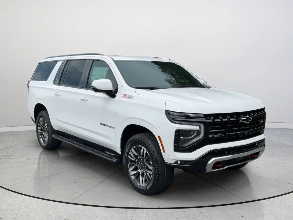 2026 Chevrolet Suburban Z71 - Photo 1