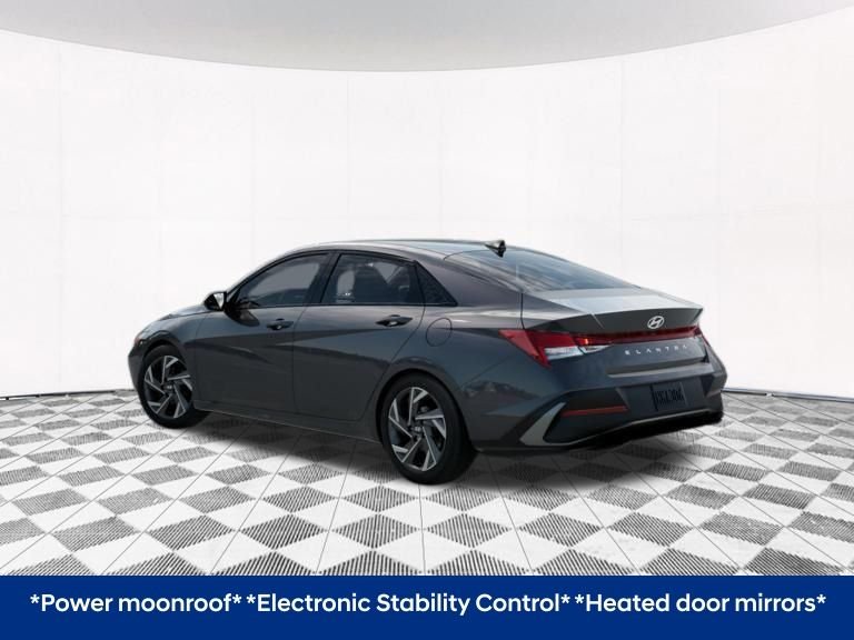 Certified Used 2025 Gray Hyundai SEL Convenience image 7