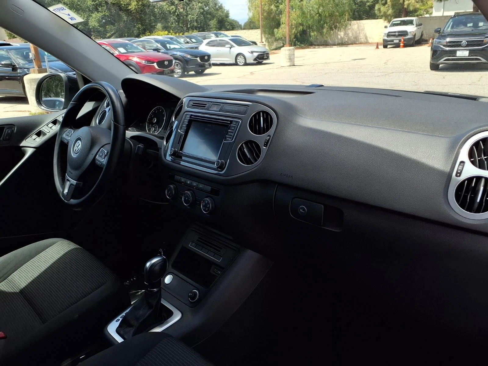 Used 2017 Black Volkswagen 2.0T image 24