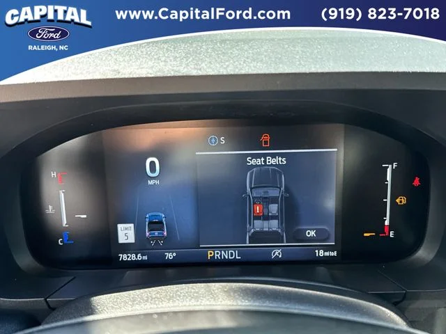 Used 2025 White Ford Lariat image 24
