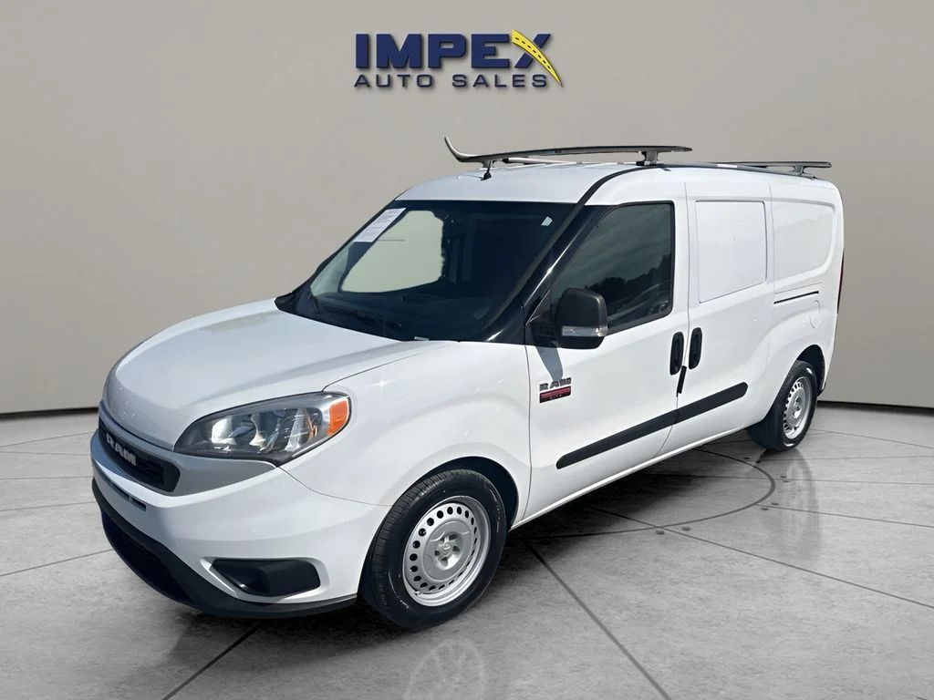 Used 2022 White Ram Base image 1