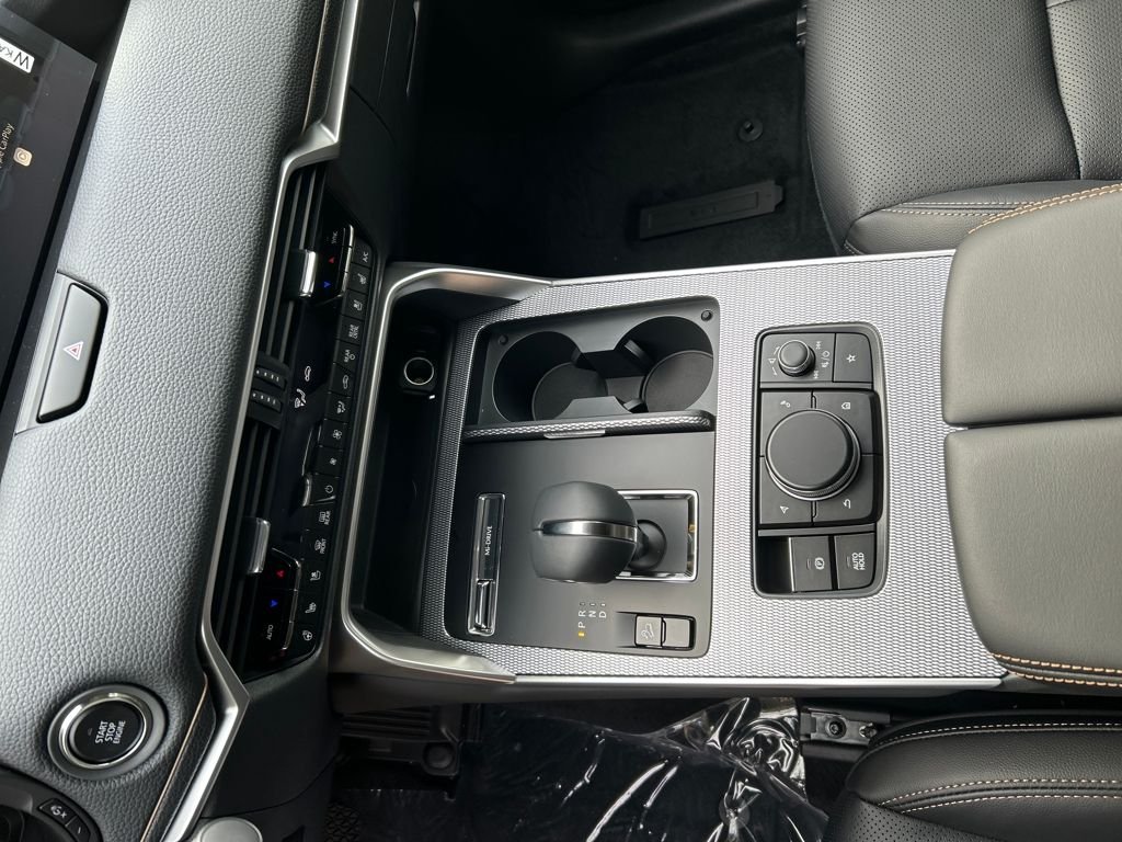 Used 2026 Silver Mazda 3.3 Turbo Premium image 19