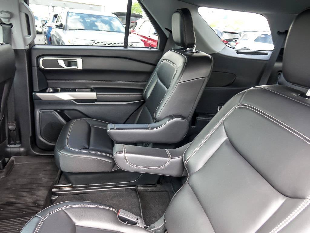 Used 2023 Gray Metallic Ford XLT image 15