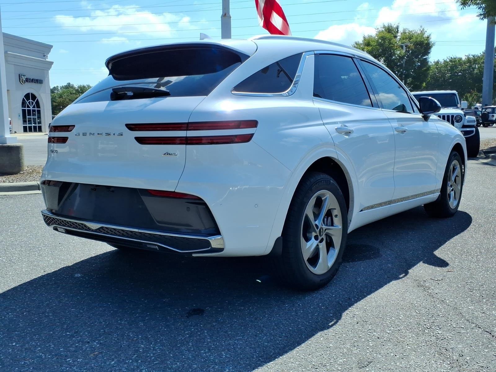 Used 2026 Uyuni White Genesis 2.5T Advanced image 2