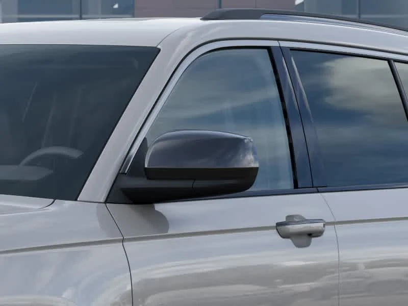 New 2026 Silver Zynith Jeep Laredo Altitude image 12