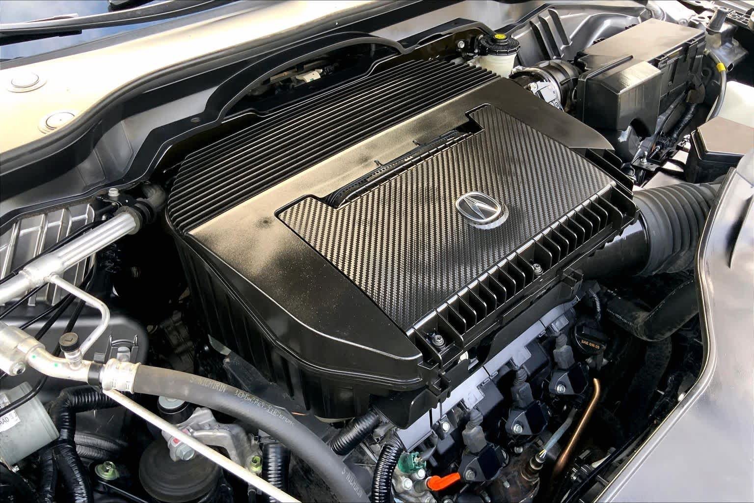 Used 2022 Liquid Carbon Metallic Acura  image 33