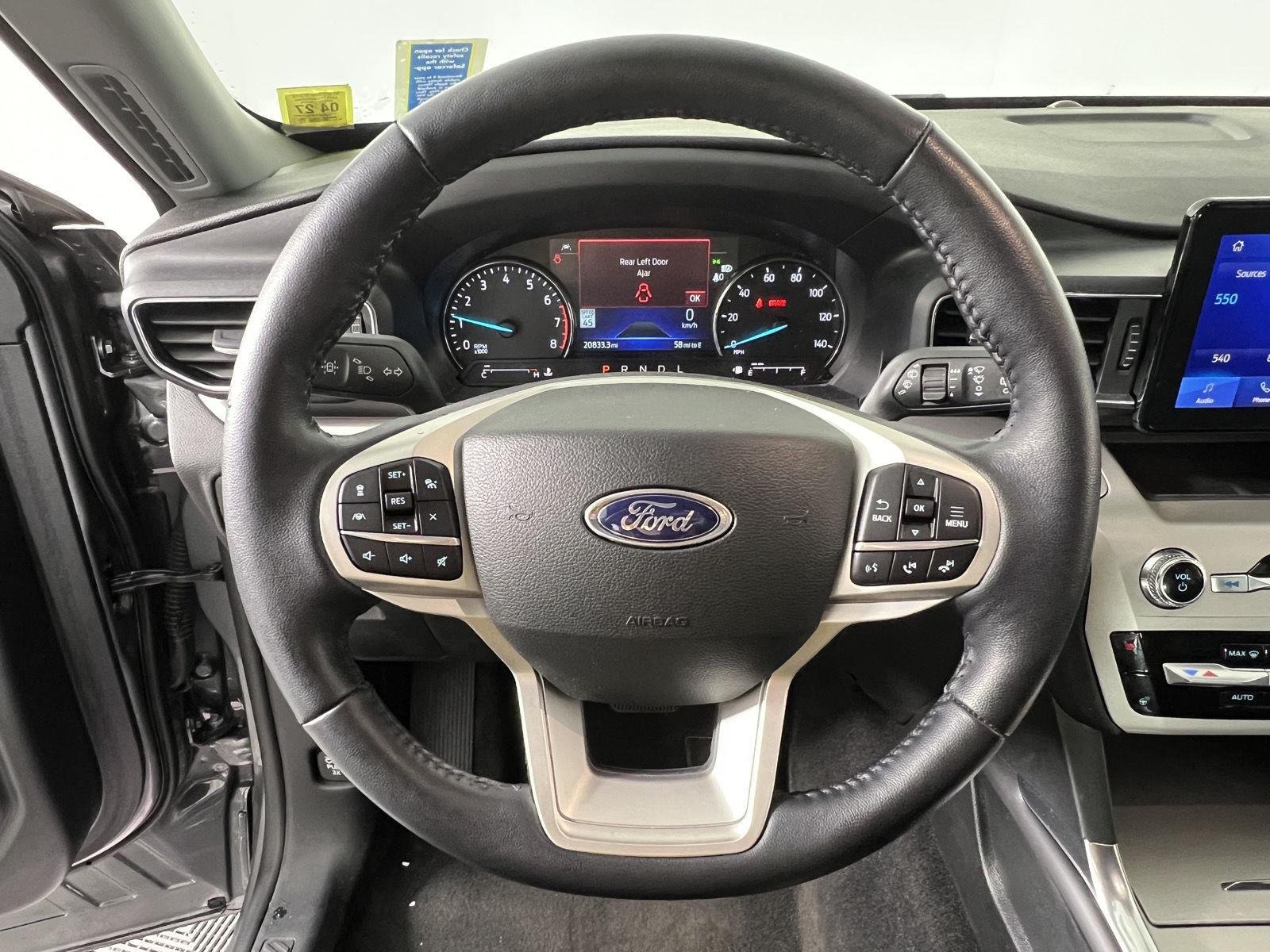 Used 2023 Gray Metallic Ford XLT image 13