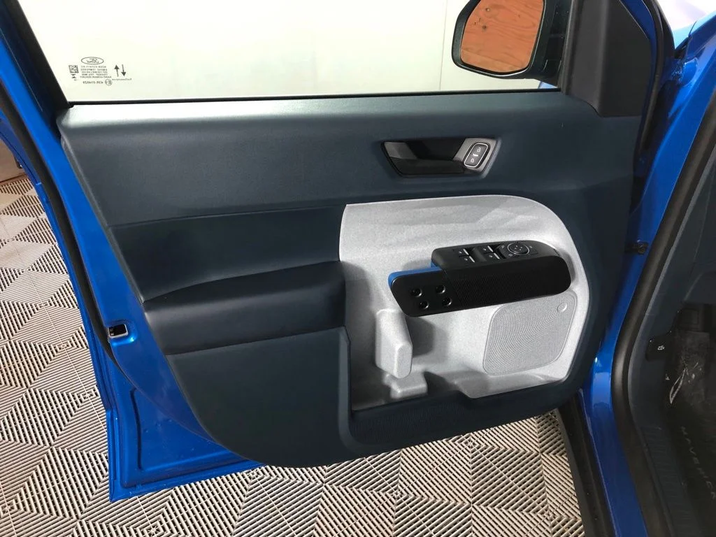 New 2026 Velocity Blue Ford XLT image 9