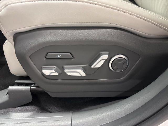 New 2026 White Hyundai Calligraphy image 9