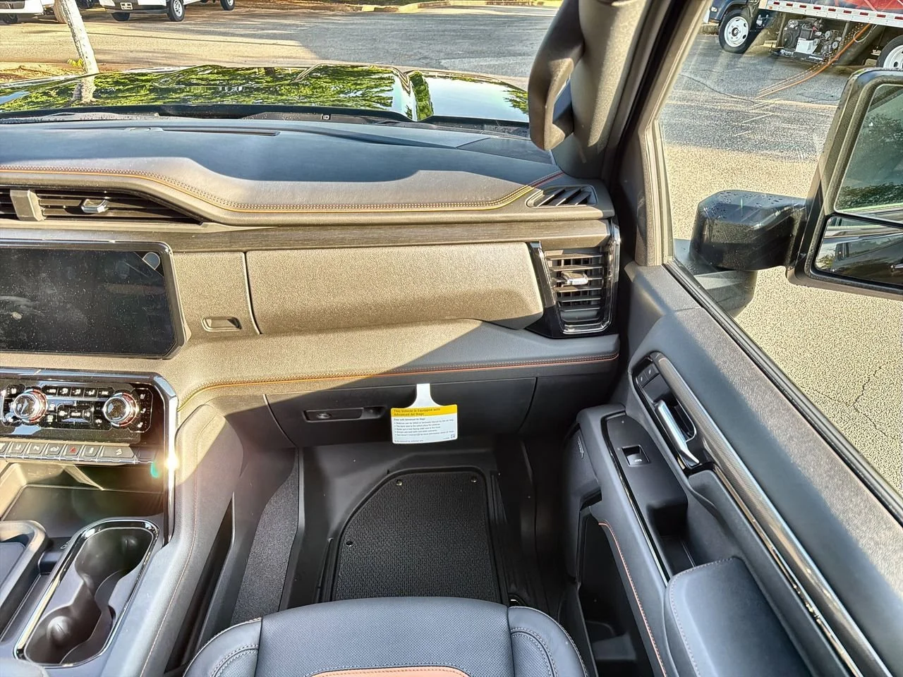 New 2026 Onyx Black GMC AT4 image 24