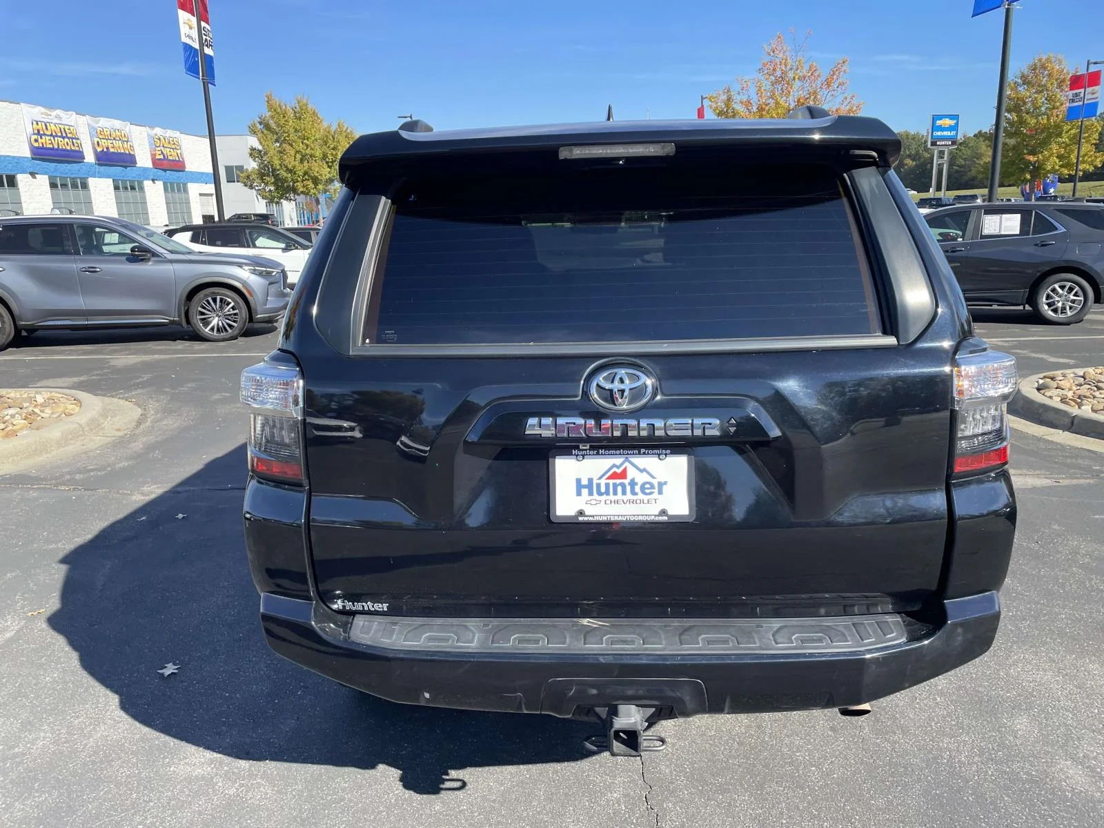 Used 2023  Toyota SR5 image 5