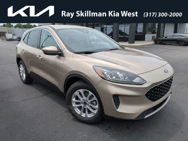 2020 Ford Escape SE