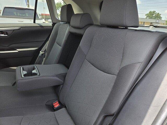 Used 2022 White Toyota XLE image 25