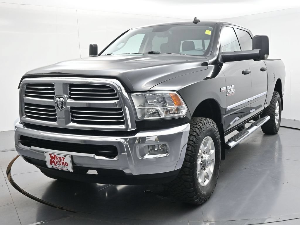 Used 2016 Brilliant Black Crystal Pearlcoat Ram Big Horn image 3