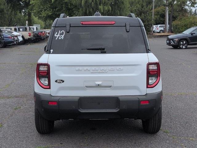 New 2026 Oxford White Ford Outer Banks® image 4