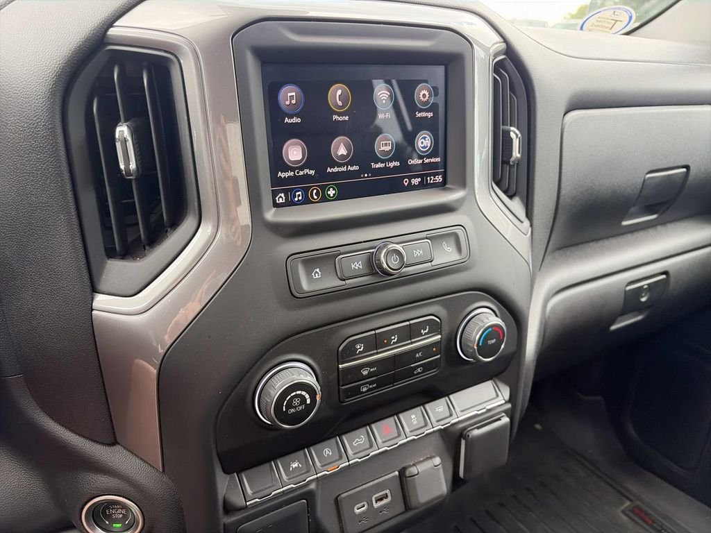 Used 2022 Black Chevrolet Custom image 17