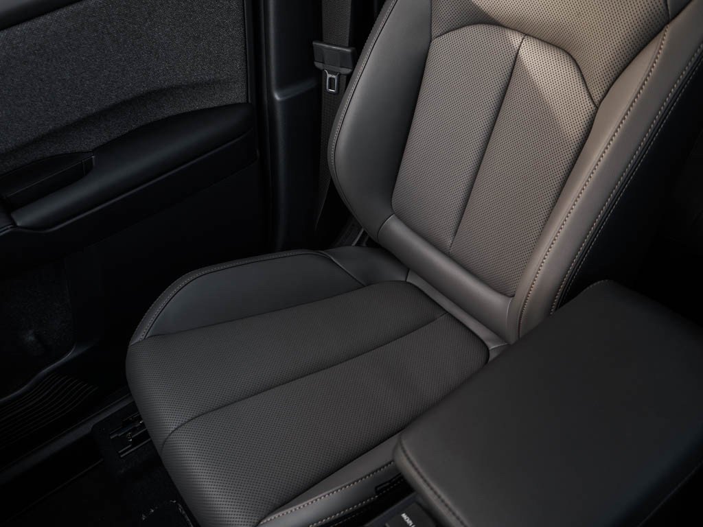 2026 Subaru Outback Limited - Photo 26