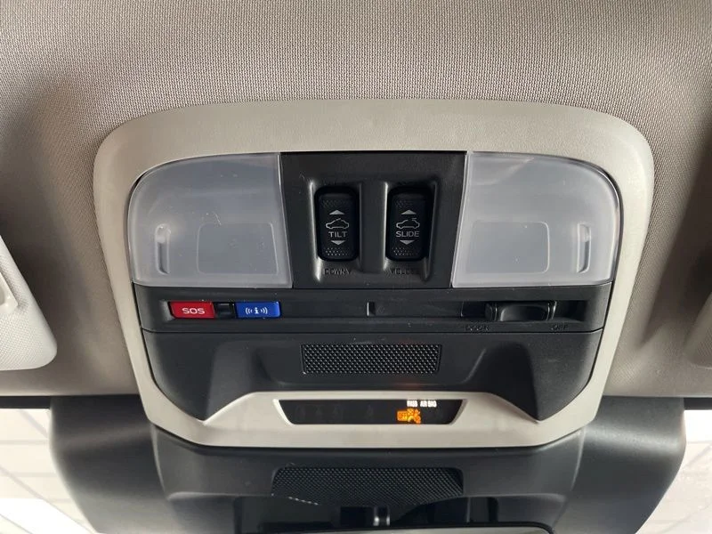 New 2026 CRYSTAL WHITE PEARL Subaru Limited Hybrid image 34