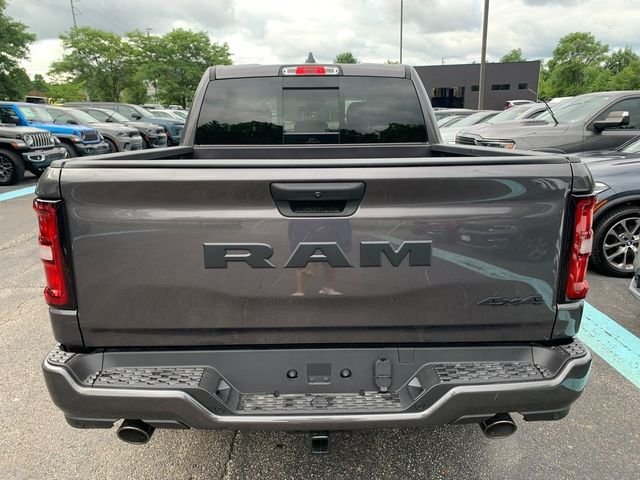 New 2026 Granite Crystal Metallic Clear-Coat Exterior Paint RAM Express image 3