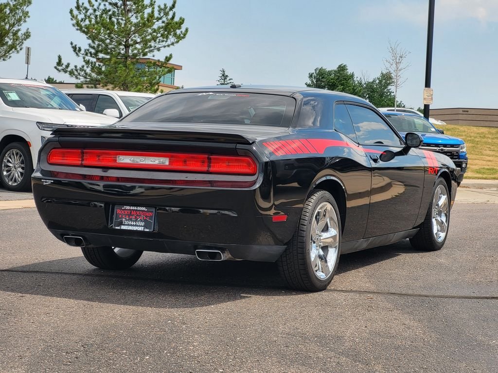Used 2013 Black Dodge R/T image 4