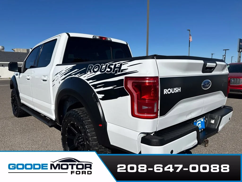 Used 2017 White Ford XLT image 7