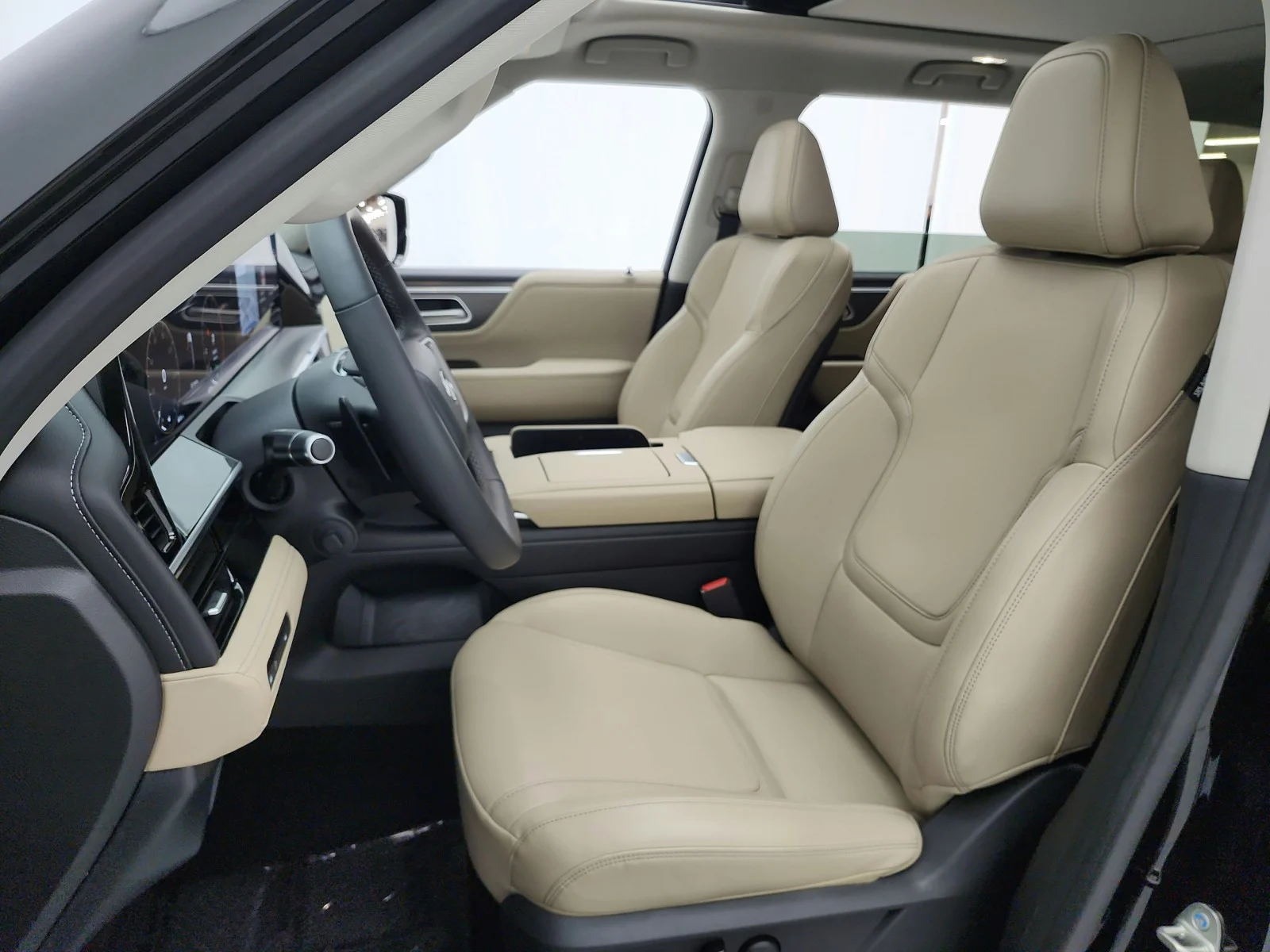 Used 2026 Black Obsidian INFINITI PURE RWD image 13