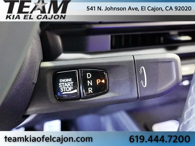 New 2027 White Kia X-Line SX image 42