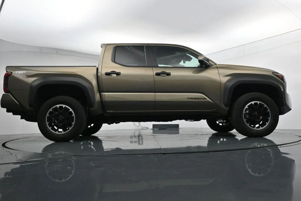 Used 2026  Toyota TRD Off-Road image 24