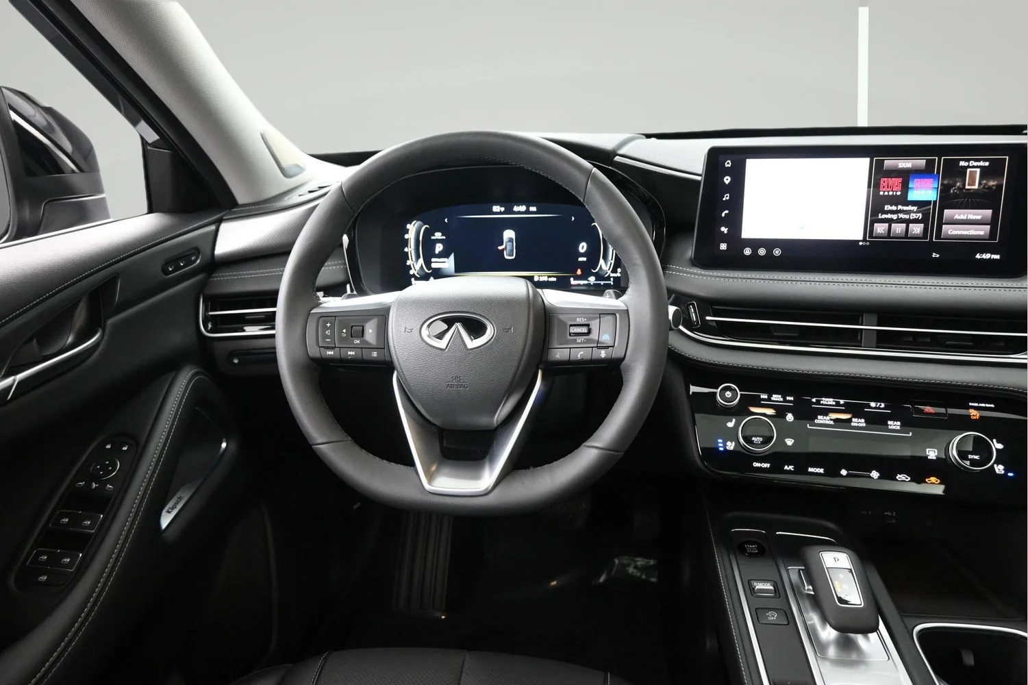 Used 2026 Graphite Shadow INFINITI LUXE image 12