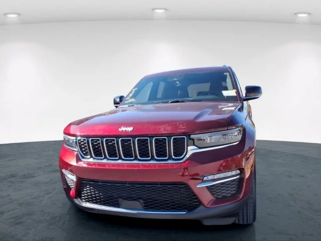 Used 2025 Red Jeep Limited image 5