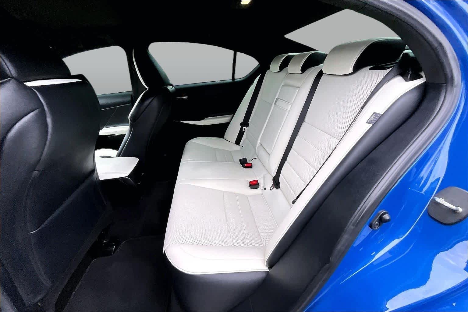 Certified Used 2022 Grecian Water Lexus F SPORT image 21