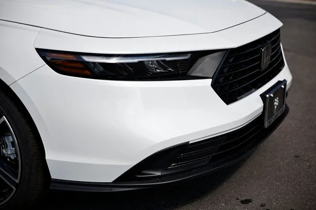 New 2026 Platinum White Honda Sport image 18