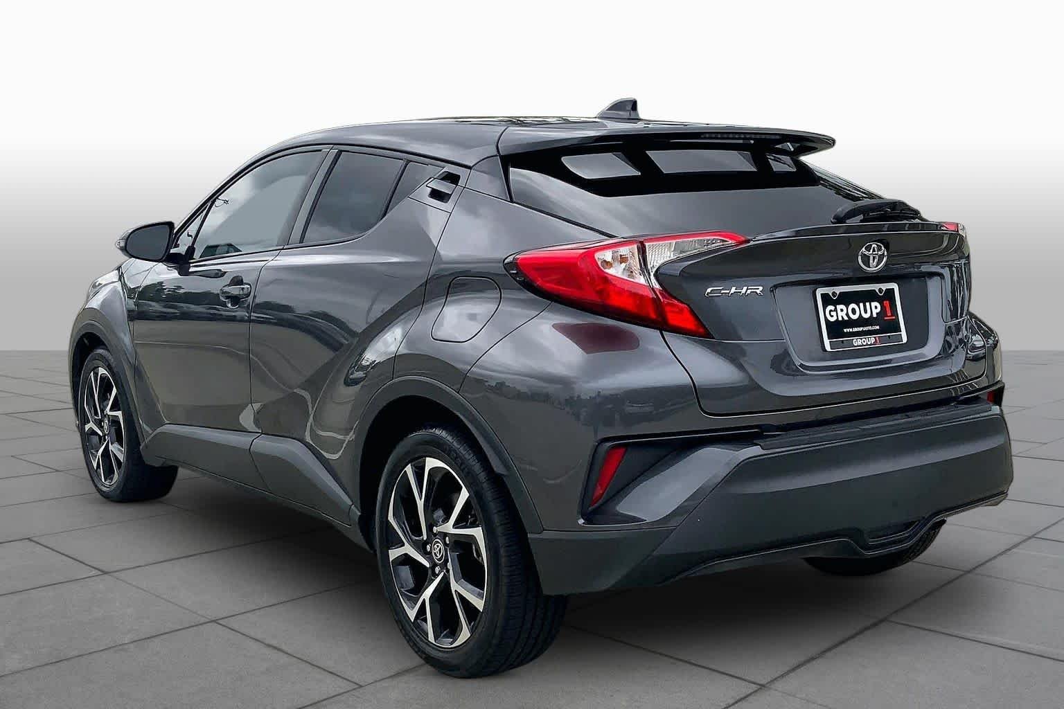 Used 2022 Magnetic Gray Metallic Toyota XLE image 12