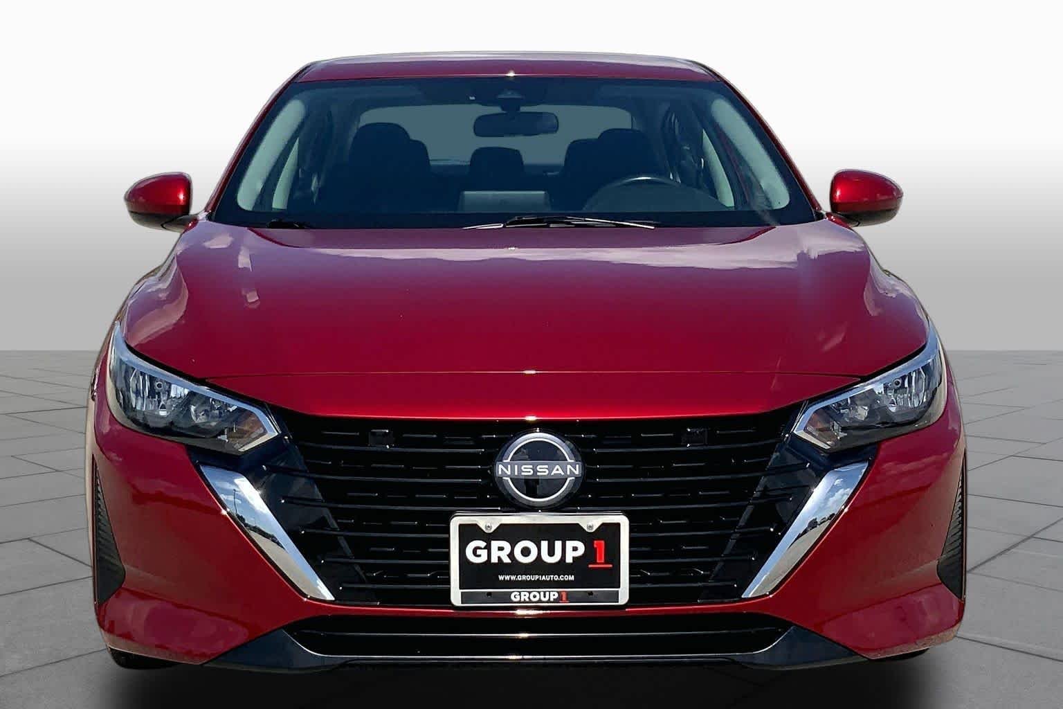 Used 2024 Scarlet Ember Tintcoat Nissan SV image 4