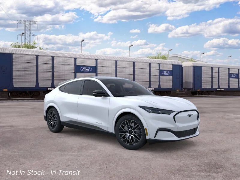 New 2026 Star White Metallic Tri-coat Ford Premium image 7