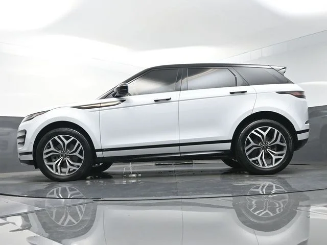 Used 2020  Land Rover First Edition image 32