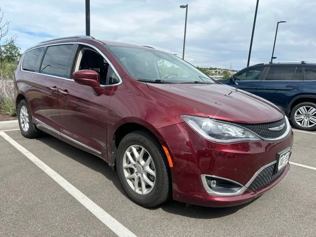 Used 2020 Red Chrysler Touring L image 2