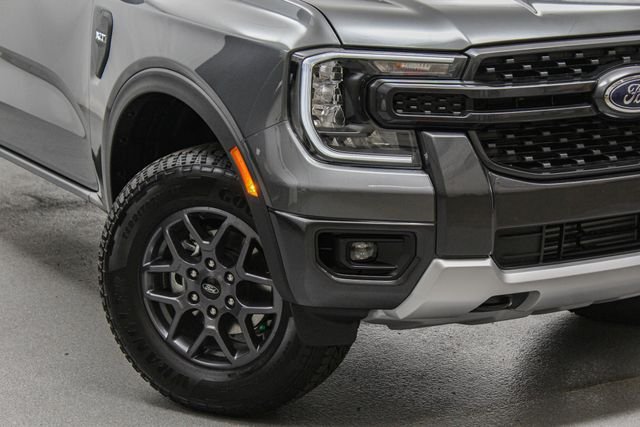 New 2026 Carbonized Gray Metallic Ford XLT image 2