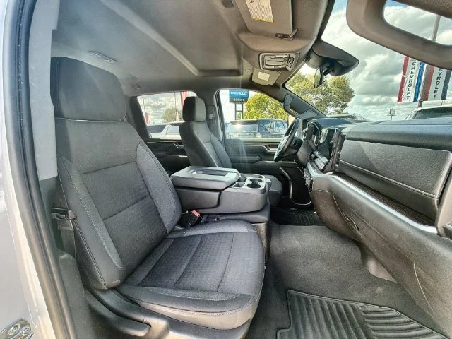 2025 Chevrolet Silverado 2500HD LT - Photo 27
