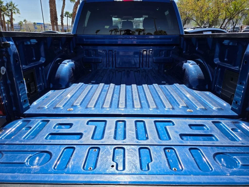 Used 2024 Atlas Blue Metall Ford XLT image 13
