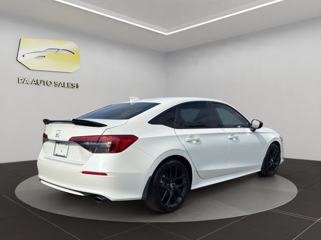 Used 2023 White Honda  image 7
