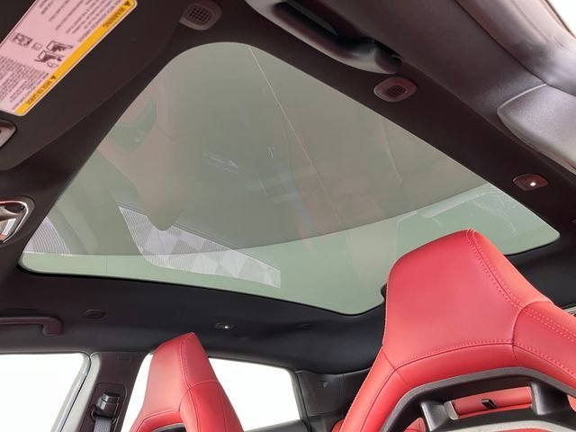New 2026 Diamond Black Crystal Pearlcoat Dodge R/T image 9