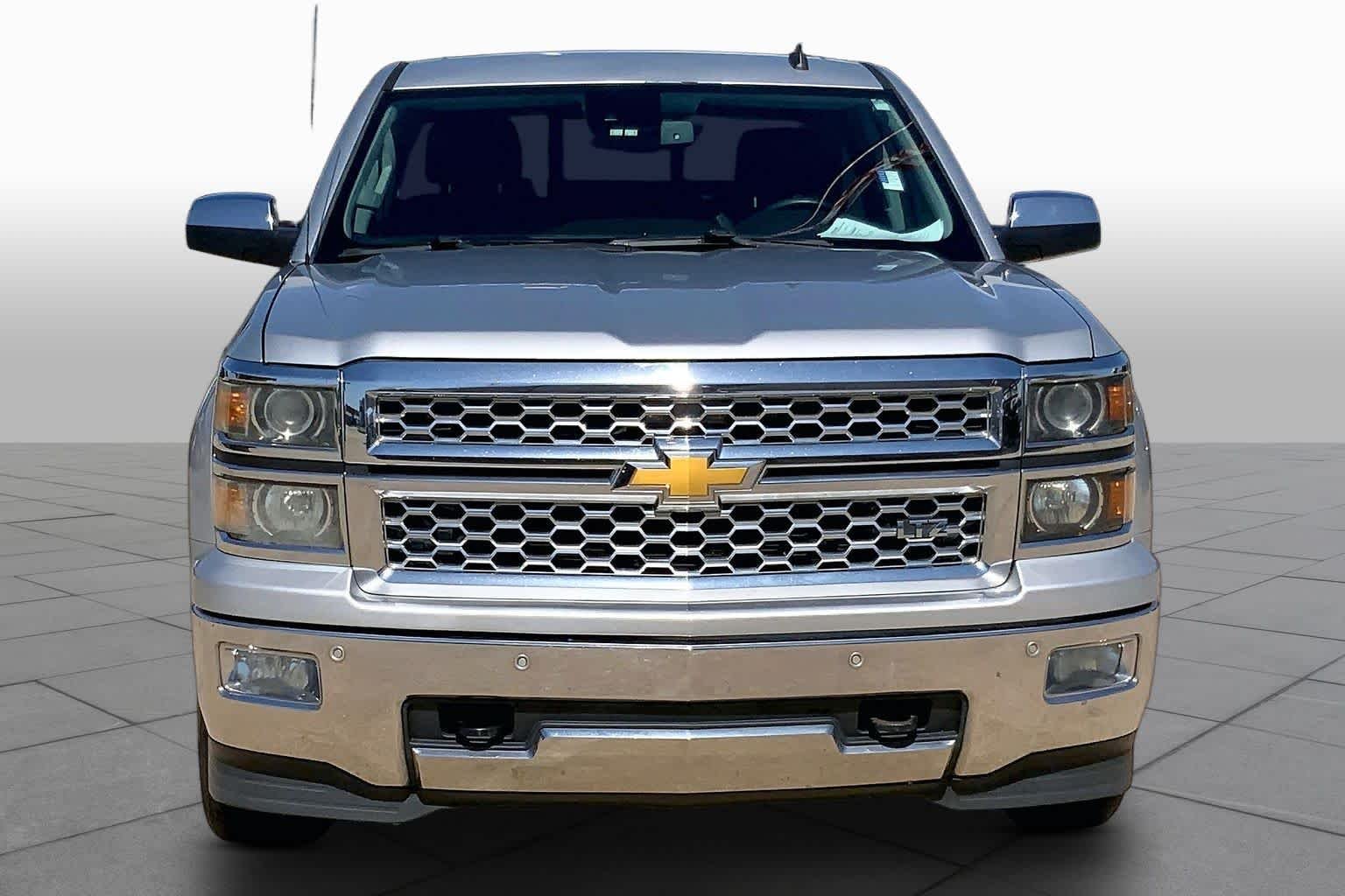 Used 2014 Silver Ice Metallic Chevrolet LTZ image 4