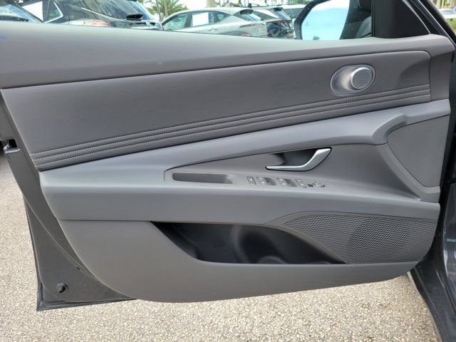 New 2026 Gray Hyundai SEL Sport image 12