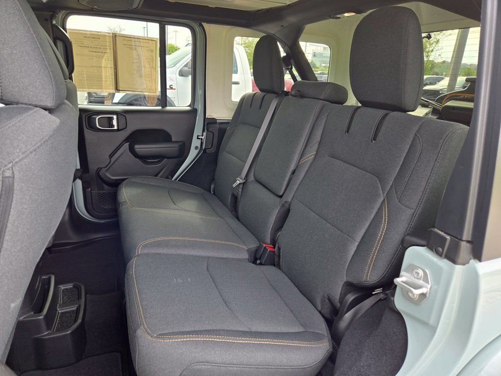 Used 2024 Gray Jeep Sport S 4xe image 27