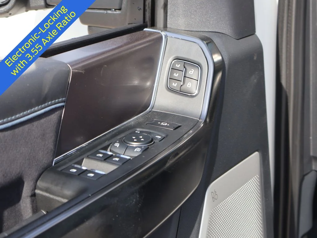 New 2026 Star White Metallic Tri-Coat Ford F-350® Platinum® image 22