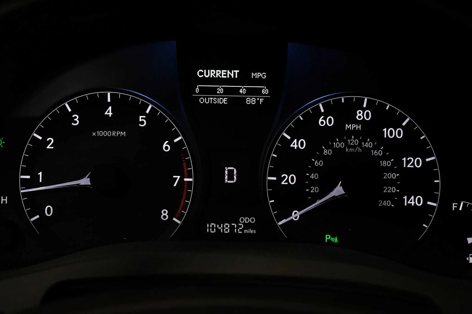 Used 2014 Claret Mica Lexus  image 25