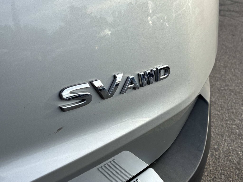 Used 2023 Silver Nissan SV image 12